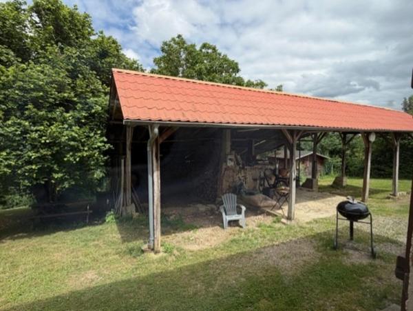 PLAISANCE (32)proche: BELLE MAISON DE CAMPAGNE rénovée 170m2,  économique, sans VOISIN, au CALME, jardin 3300m2 clos, dependances