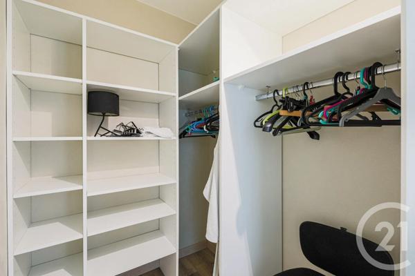 Appartement T3 à vendre  3 pièces - 73 m 2   ST MARTIN D HERES  - 38