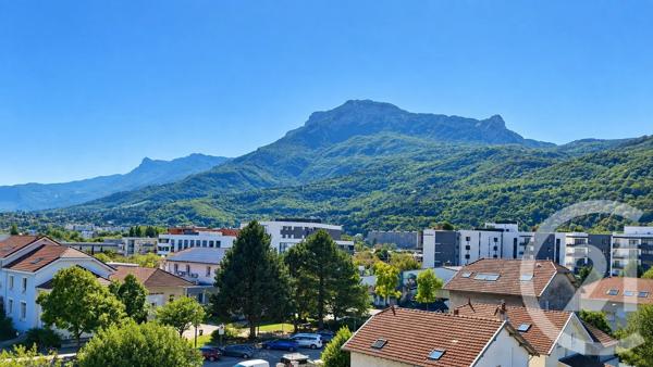 Appartement T3 à vendre  3 pièces - 73 m 2   ST MARTIN D HERES  - 38