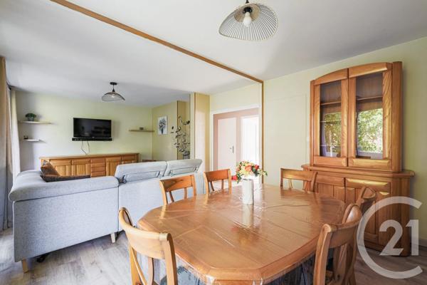 Appartement T3 à vendre  3 pièces - 73 m 2   ST MARTIN D HERES  - 38