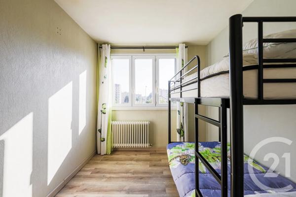Appartement T3 à vendre  3 pièces - 73 m 2   ST MARTIN D HERES  - 38