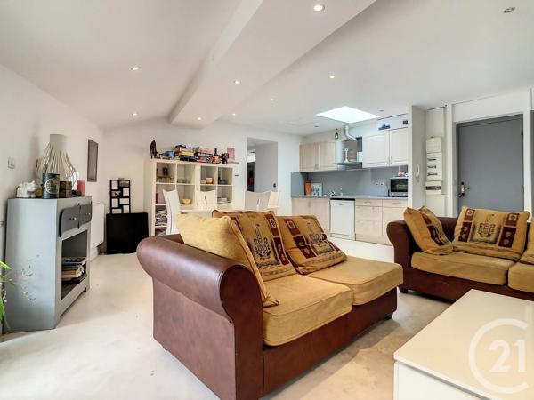 Appartement F3 à vendre  3 pièces - 68,05 m 2   BRIVES CHARENSAC  - 43