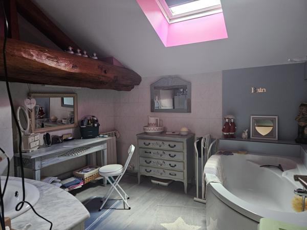 Anzex (47700) EXCLUSIVITÉ ANZEX - CASTELJALOUX (47) - MAISON 200M² - 7 PIECES - 5 CHAMBRES - PISCINE - GARAGE - TERRAIN 5132