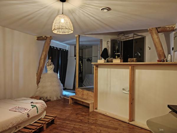 Maison de caractère de 174 m² avec dépendances