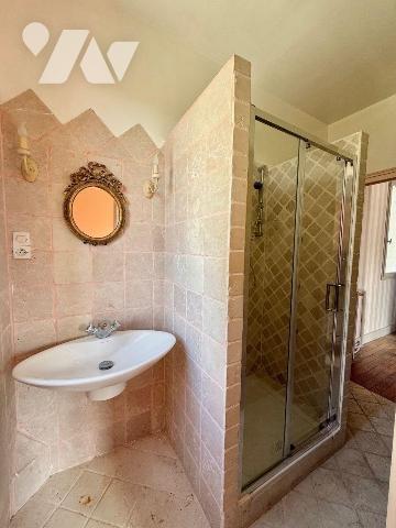 À vendre à Fontaine-les-Grès (10280), 
A seulement quelques kilomètres de Troyes, cette maison...