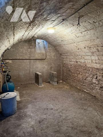 À vendre à Fontaine-les-Grès (10280), 
A seulement quelques kilomètres de Troyes, cette maison...