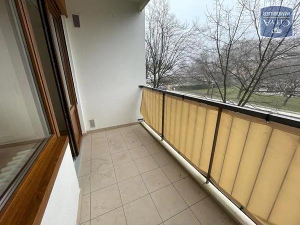 Appartement à louer 1 pièce 37m² Saint-Julien-en-Genevois (74160)