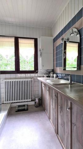 BELLE MAISON PROCHE MAINTENON 130 m², 5 PIECES