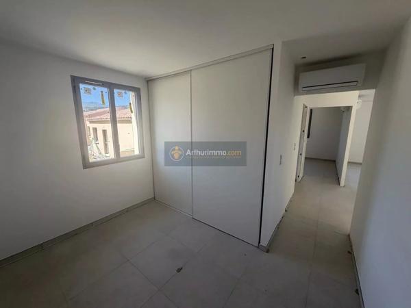 Vente                                                      Appartement
                        
                     2 pièces                      46 m2                     à Olmeta-Di-Tuda