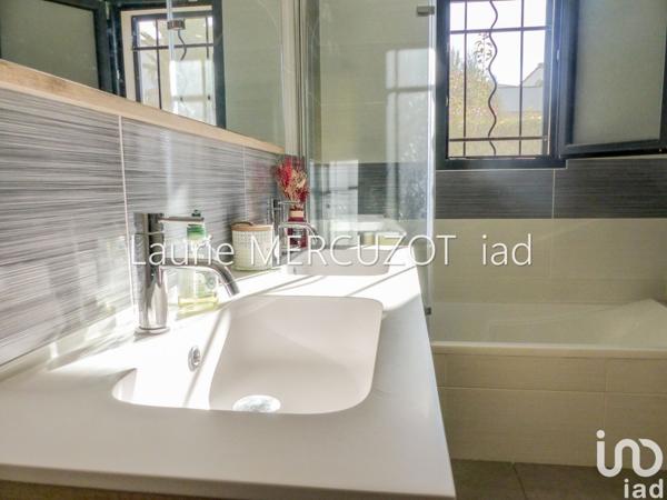 Maison 4 pièces de 88 m² à Pollestres (66450)