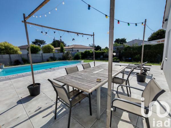 Maison à vendre 5 pièces 115 m² Saint-Médard-en-Jalles