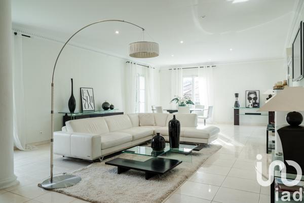 Maison à vendre 8 pièces 252 m² Limoges