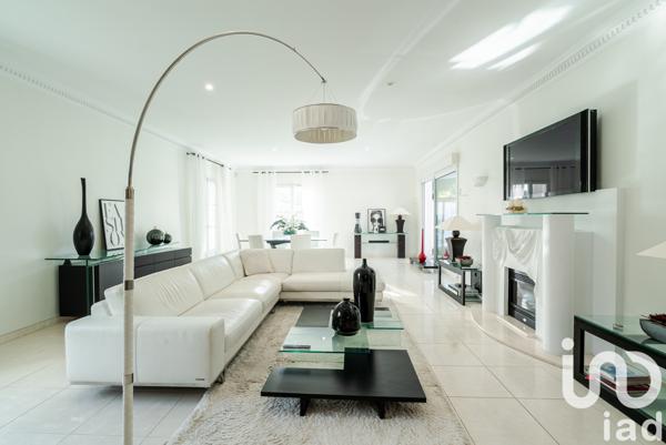 Maison à vendre 8 pièces 252 m² Limoges