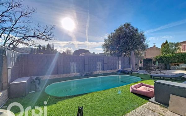 Maison à vendre    4 pièces •  Le Beausset