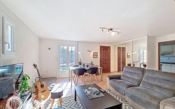 Maison à vendre    4 pièces •  Le Beausset