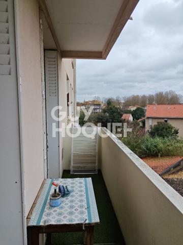 APPARTEMENT TYPE 2 BALCON CAVE PARKING SAINT AGNE
