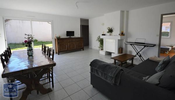 Maison à vendre 5 pièces 80m² Toutlemonde (49360)