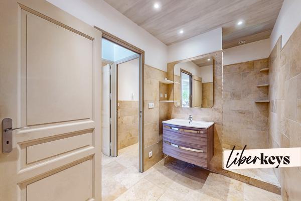 PROPRIÉTÉ DE CARACTÈRE EN PIERRES – VOLUME EXCEPTIONNEL DE 214 M² SUR 2239 M² DE TERRAIN – QUARTIER LES SELVES