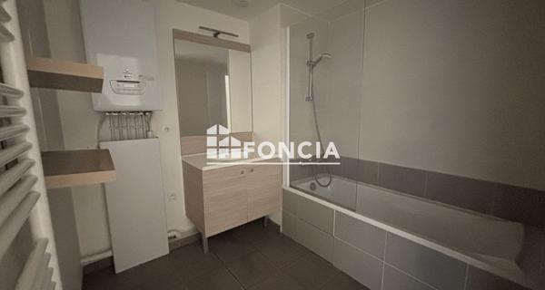 Location Appartement 2 pièces 45.49 m² - Belleville-en-beaujolais 69220