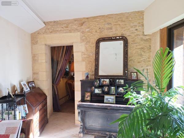 Maison rurale à vendre à Sarlat-la-Canéda en Dordogne (24200), ref : 18113/141