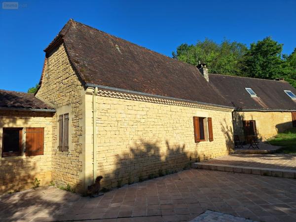 Maison rurale à vendre à Sarlat-la-Canéda en Dordogne (24200), ref : 18113/141