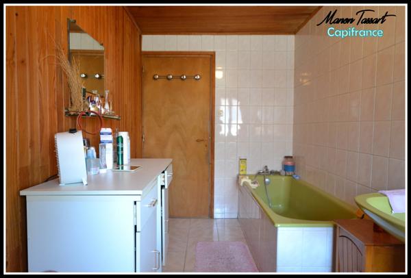 🏠 Ancienne Salle des Fêtes Transformée en Maison de 236m² ! 🥳