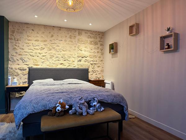 BEL APPARTEMENT T4 - CENTRE BOURG LIGUGÉ , Liguge