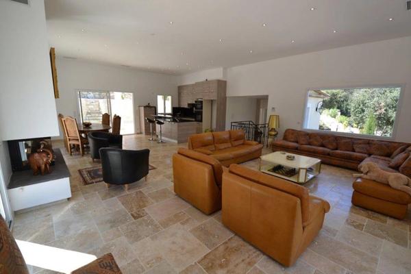 Superbe maison provençale à Roquefort les Pins