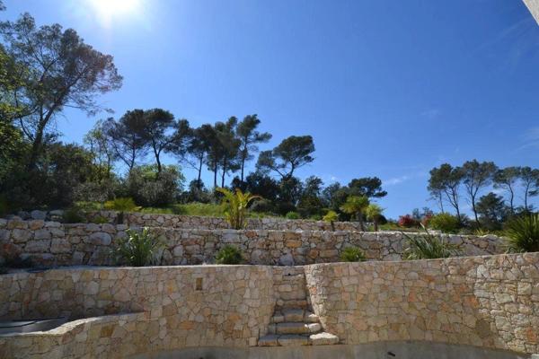 Superbe maison provençale à Roquefort les Pins