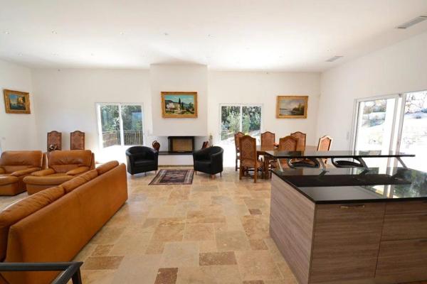 Superbe maison provençale à Roquefort les Pins