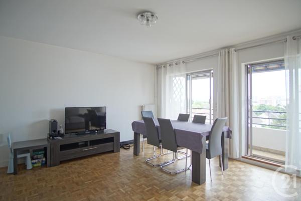 Appartement F4 à vendre  4 pièces - 91,79 m2 CRETEIL - 94