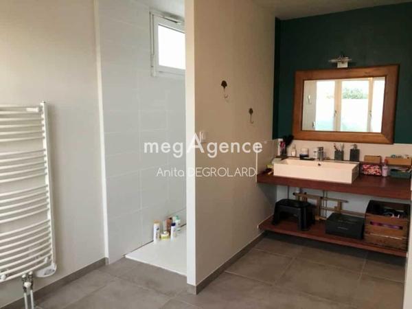 Maison à LA ROCHE-SUR-YON, 85000 - 4 pièces 110m²