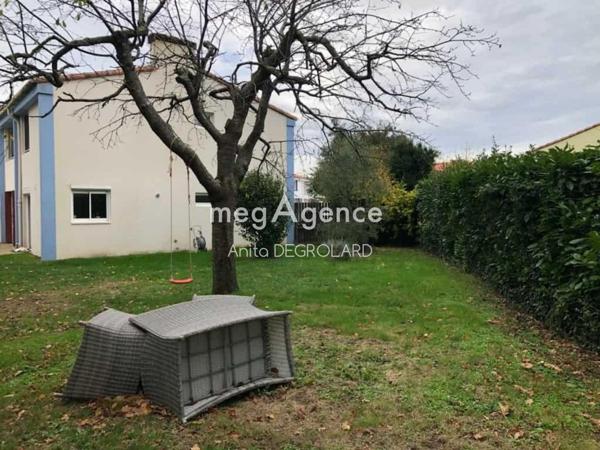 Maison à LA ROCHE-SUR-YON, 85000 - 4 pièces 110m²