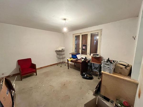 Maison Moulins 7 pièce(s) 180 m2 + garage + dépendance + puits