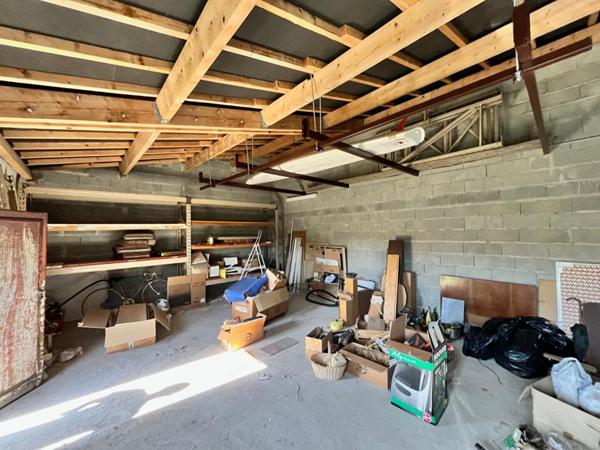 Maison Moulins 7 pièce(s) 180 m2 + garage + dépendance + puits