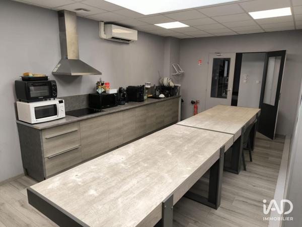 Location bureaux 430 m² Décines-Charpieu