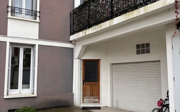 Appartement à vendre    3 pièces • 79,27 m2 Maisons-Alfort