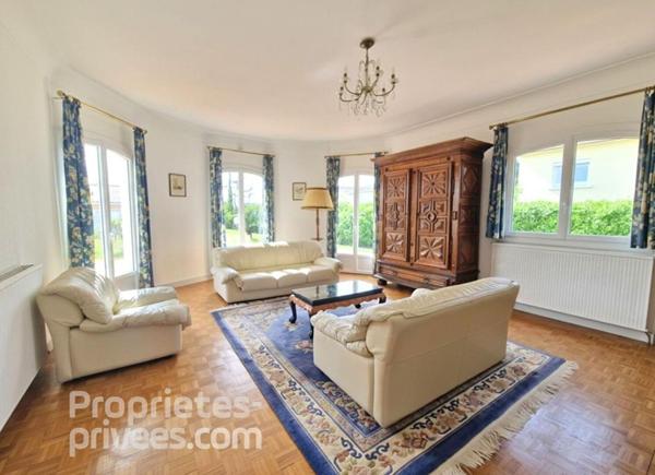 Grande maison proche commodités