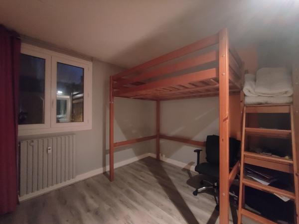 PROCHE FELIX FAURE, MAGNIFIQUE F5 DE 90 M² AVEC 3 CHAMBRES SITUÉ AU 2ème ETAGE D'UNE RESIDENCE DE STANDING  Beauvais (60000)