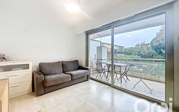 Appartement à vendre    1 pièce • 26,22 m2 Saint-Laurent-du-Var