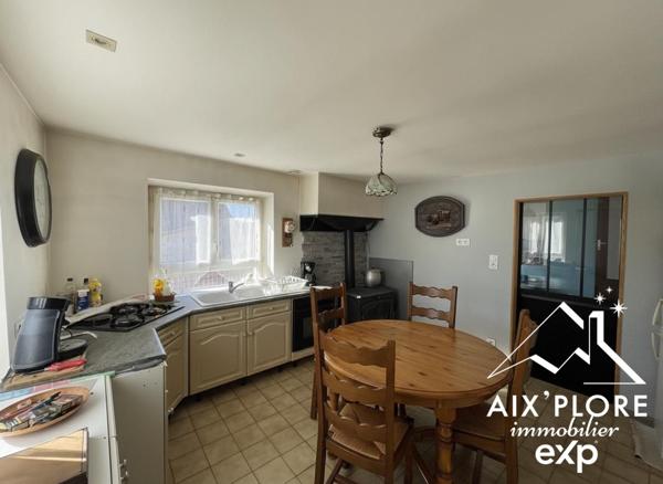 Charmante maison inviduelle au cœur du hameau paisible d’Arandas (01230)