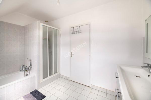 NOYAL-CHATILLON-SUR-SEICHE - Maison familiale d'environ 107 m² - 4 chambres - Quartier calme