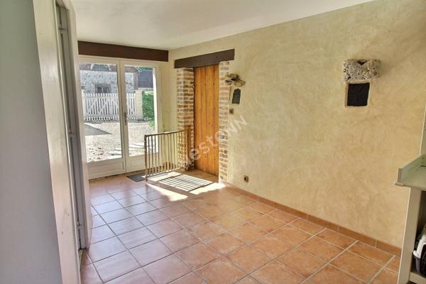 GALLARDON, jolie chaumière de 4 chambres pleine de charme