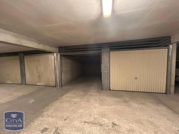 Parking à vendre 13m² Mâcon (71000)