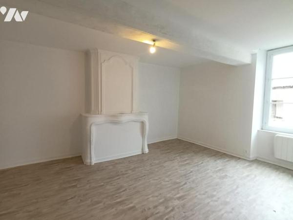 Ensemble immobilier comprenant deux logements avec jardin