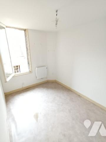 Ensemble immobilier comprenant deux logements avec jardin