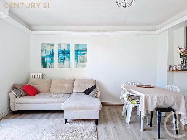 Appartement F3 à vendre  3 pièces - 65,78 m2 BOURG LA REINE - 92