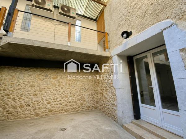A Nérac, maison de ville entièrement rénovée avec cour intérieur