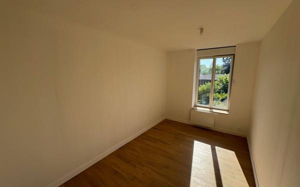 Appartement à vendre    4 pièces • 89,82 m2 Sérézin-du-Rhône