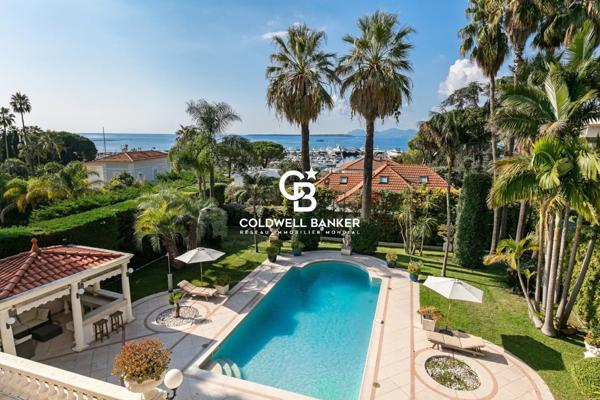 Villa 8 pièces à vendre Antibes - 06600 / Réf: 86917427